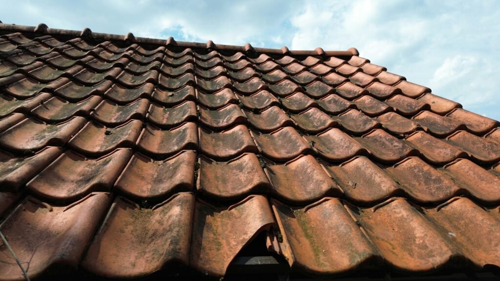 How Broken Shingles Lead to Costly Repairs